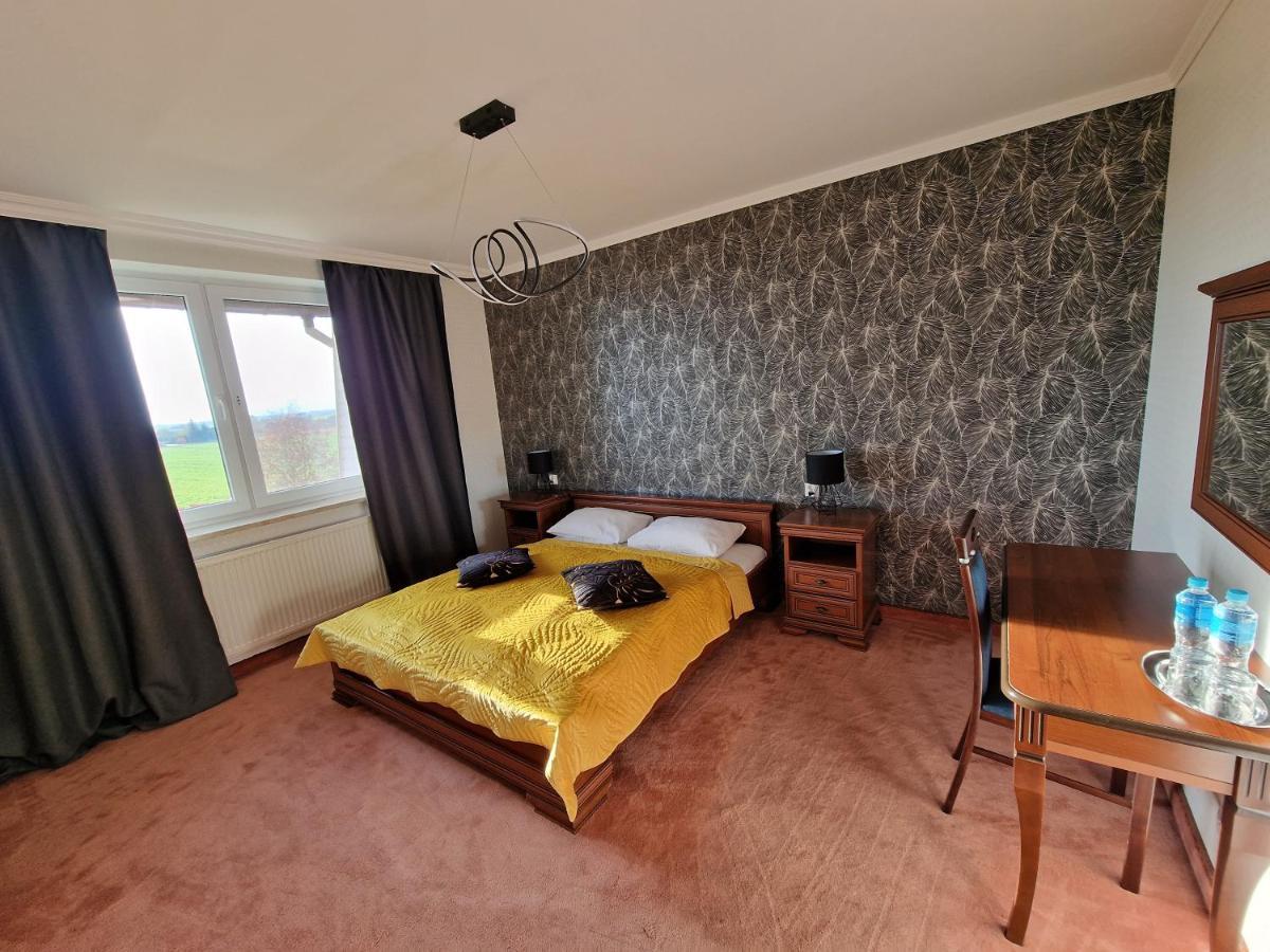 Hotel Podroznik Koszuty Eksteriør bilde