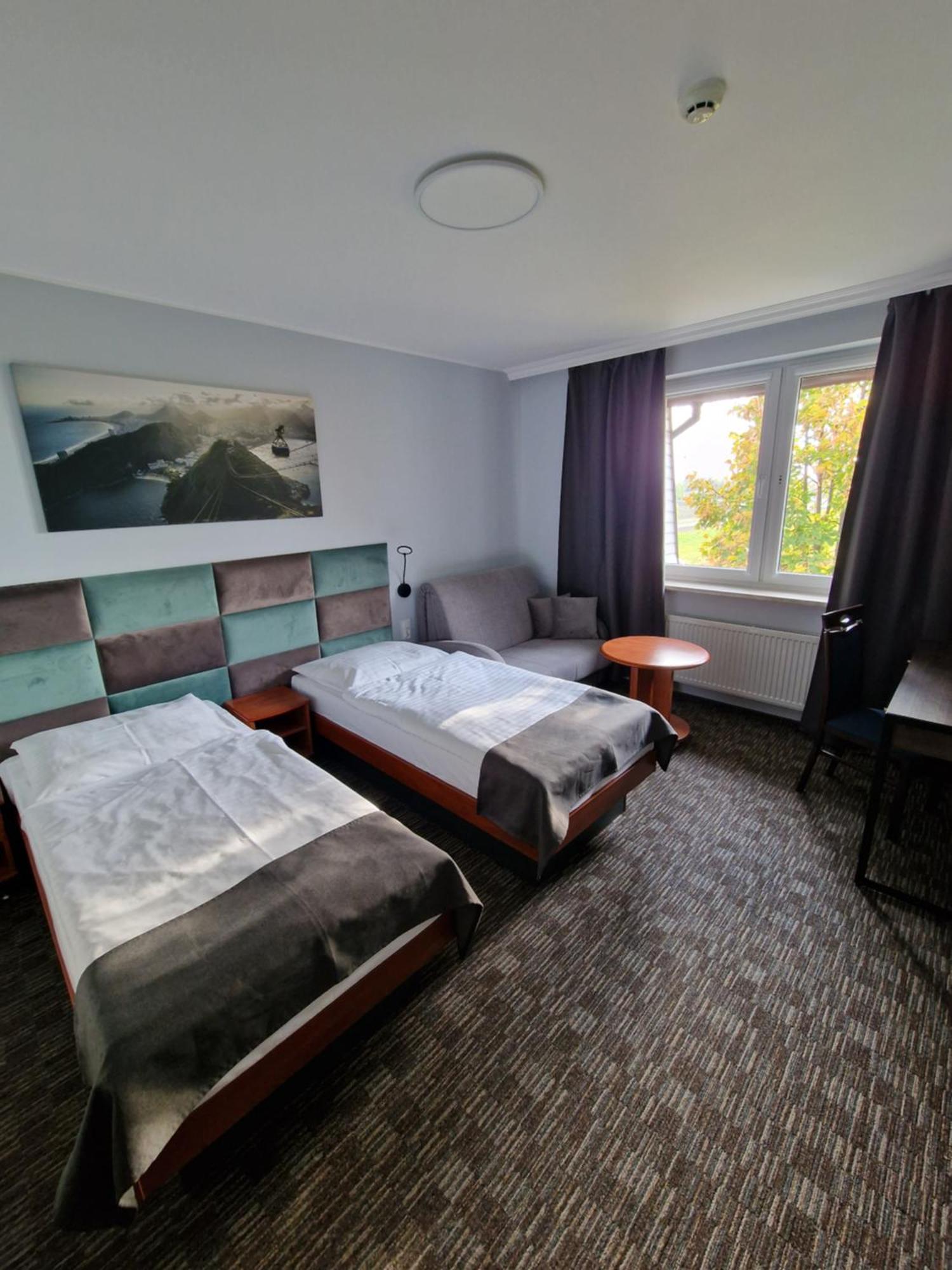 Hotel Podroznik Koszuty Eksteriør bilde